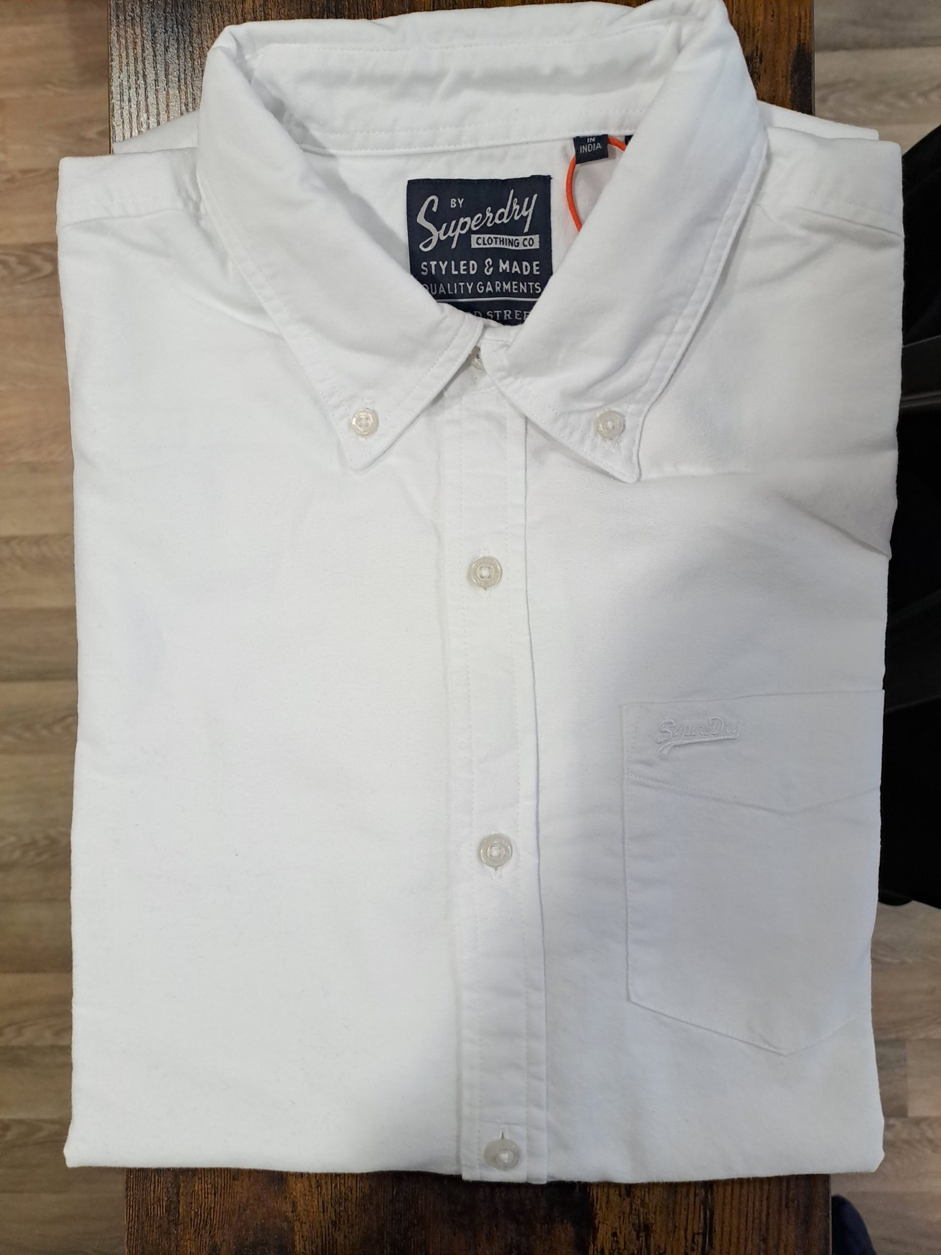 Chemise superdry blanche